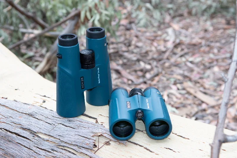 MasterClass Pro ED 8x42 Binoculars Display Unit (Closeout)